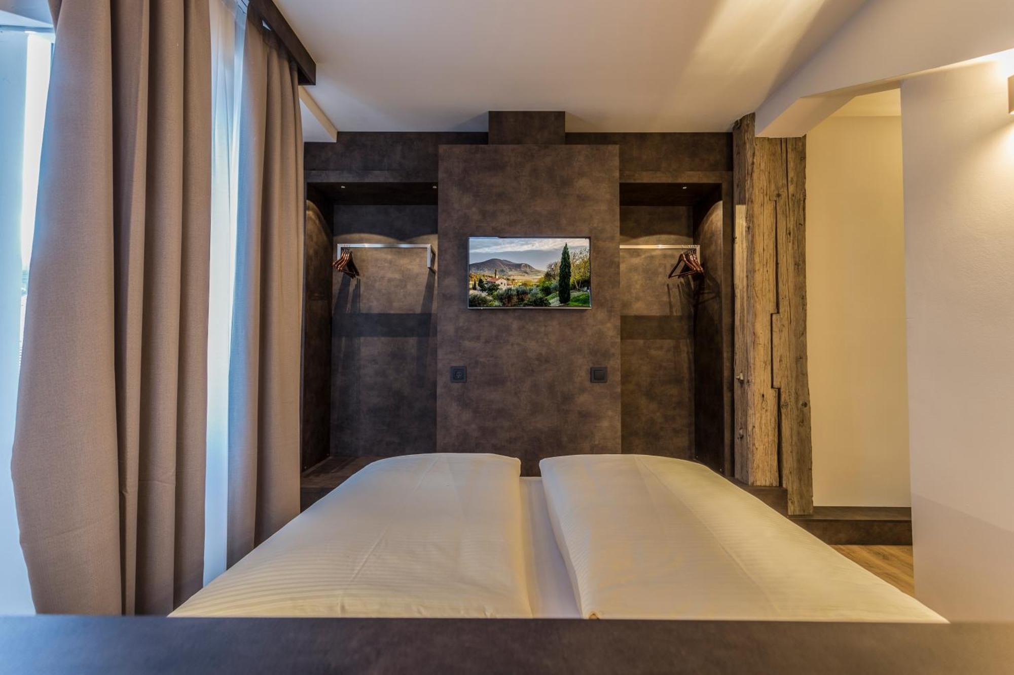 Hotel-Jakobslust Grünstadt Δωμάτιο φωτογραφία