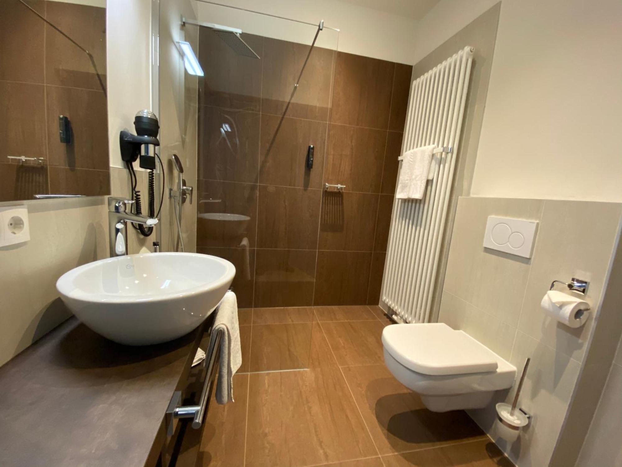 Hotel-Jakobslust Grünstadt Δωμάτιο φωτογραφία